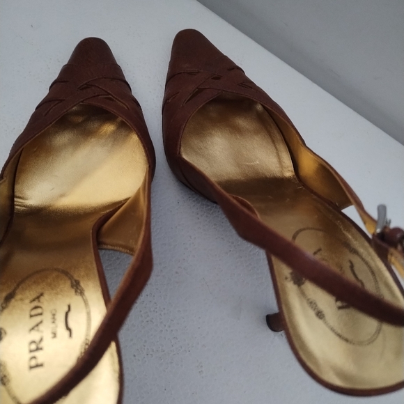 PRADA SLINGBACK PUMP'S - Picture 9 of 13